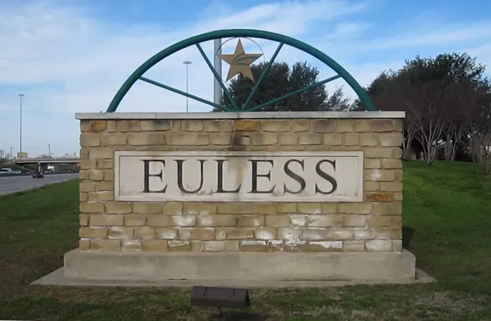 Euless — photograph